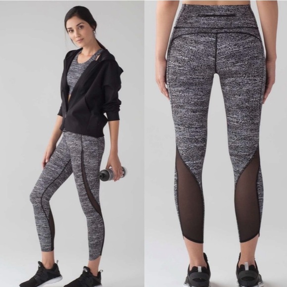Lululemon Pace Perfect 7/8 Tight (25”) Leggings Size 4 Air Time White Black - Picture 1 of 16